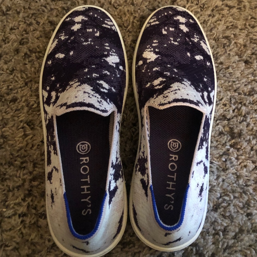 RARE PURPLE OCEAN IRIS ROTHYS